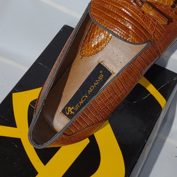 Stacy Adams Santana mustard tasseled loafers, size 11M - Picture 3 of 4